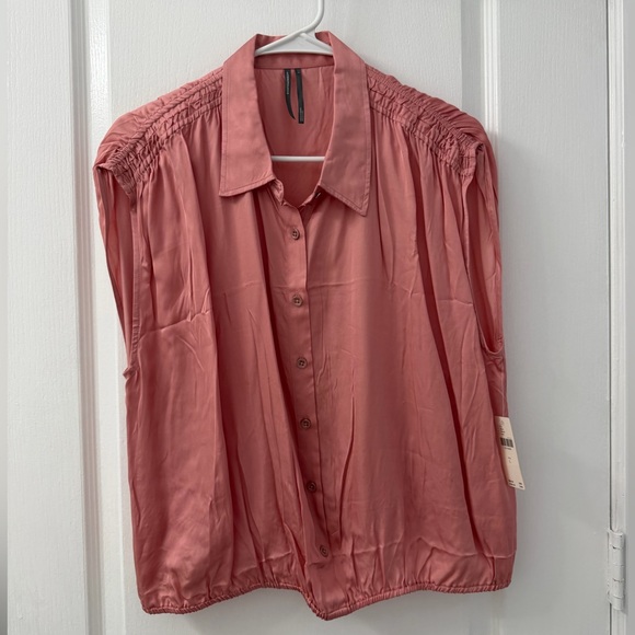 By Anthropologie Cinched Buttondown Blouse (Size L) - Picture 4 of 8